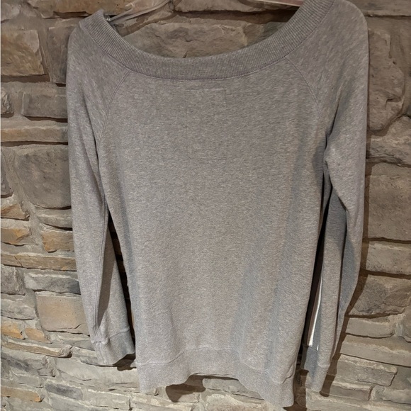 VINTAGE PINK Victoria's Secret Gray Sweatshirt with Embroidered Crest - Picture 7 of 7